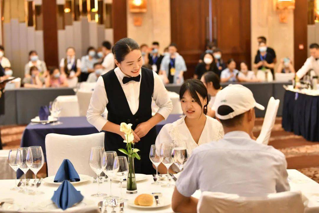 探秘湖北星級酒店 專業(yè)管理服務(wù)背后的經(jīng)營哲學